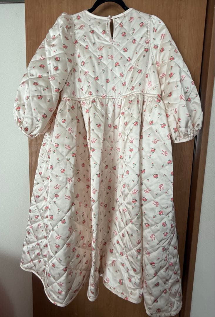 carolina glaser フラワーリボン キルティングワンピース