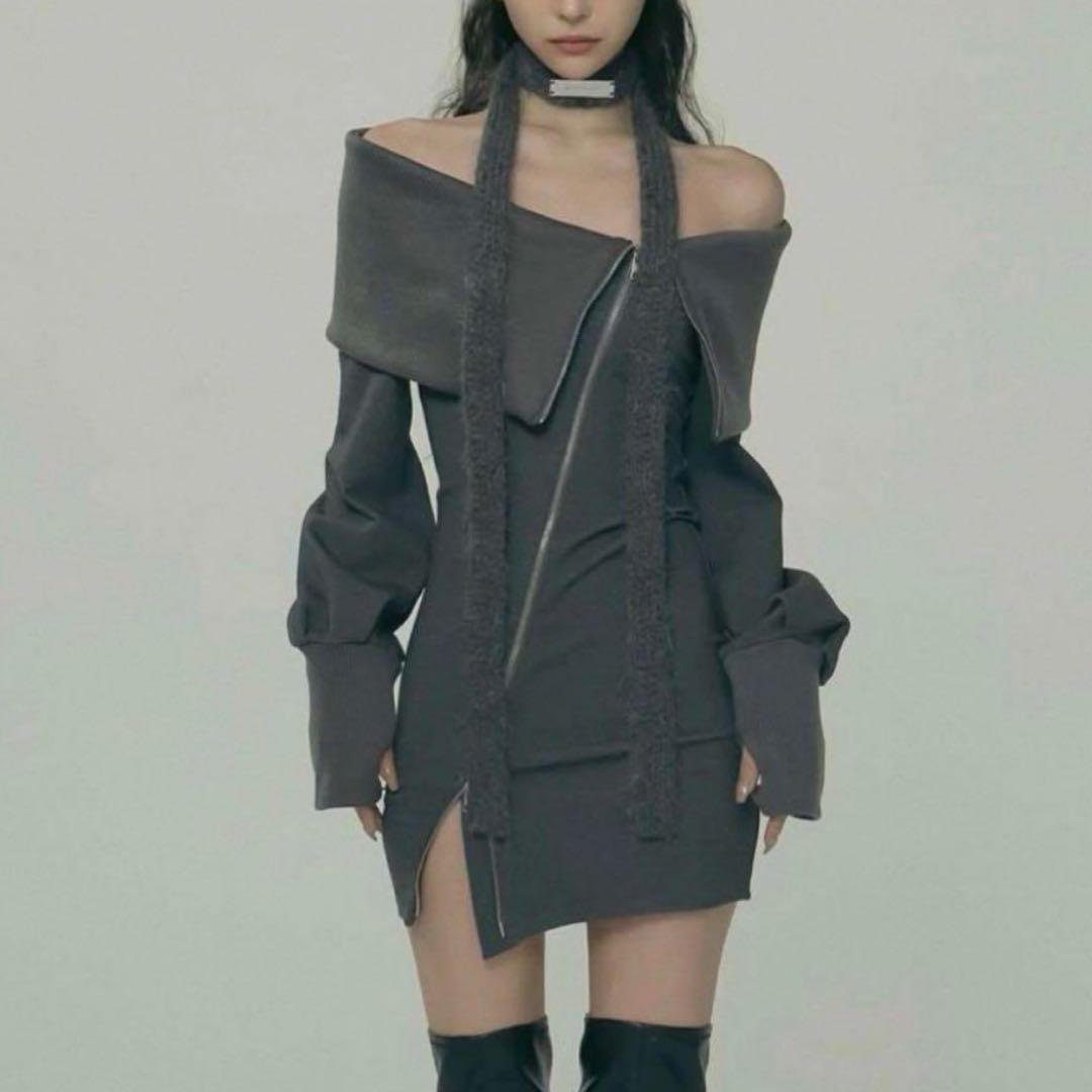 美品！MELT THE LADY SLASH ZIP UP MINI DRESS