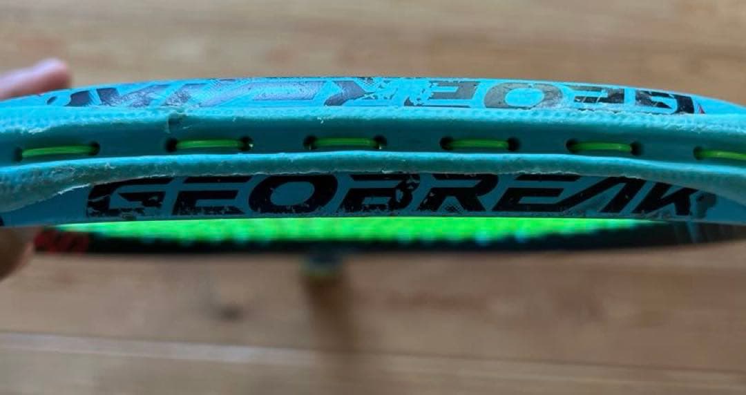 YONEX テニスラケットジオブレイク 70 バーサス. 02GB70VS