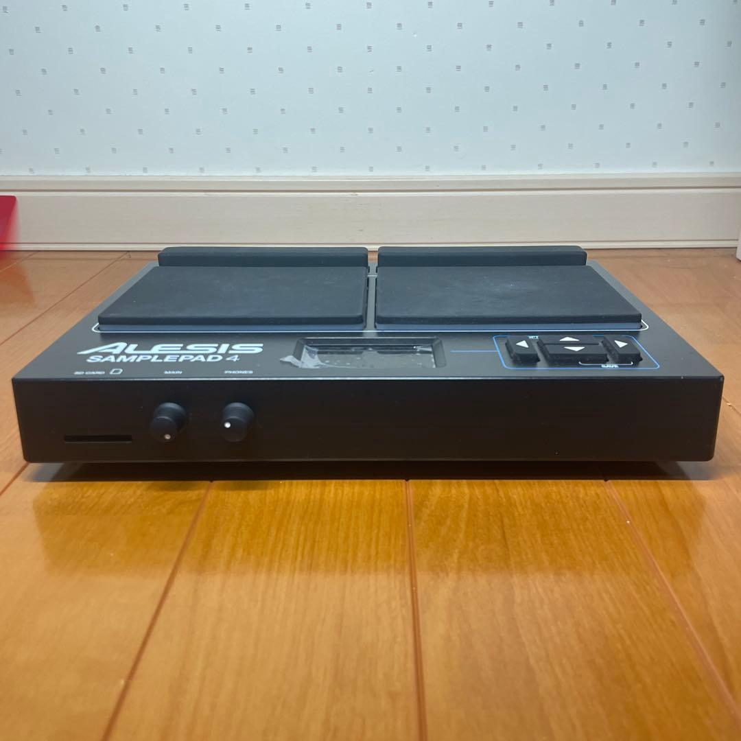 DJ機材 Alesis SAMPLEPAD 4