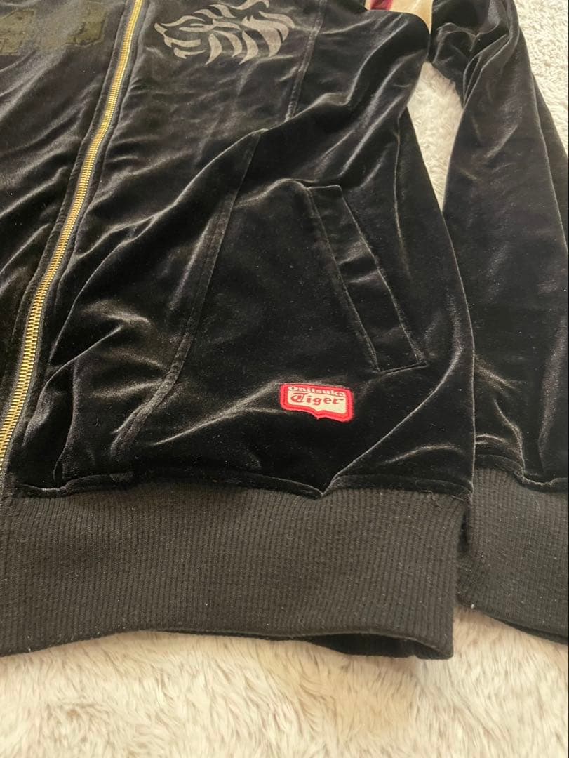 人気モデル　オニツカタイガー　ベロア　トラックジャケット　ブラック　黒