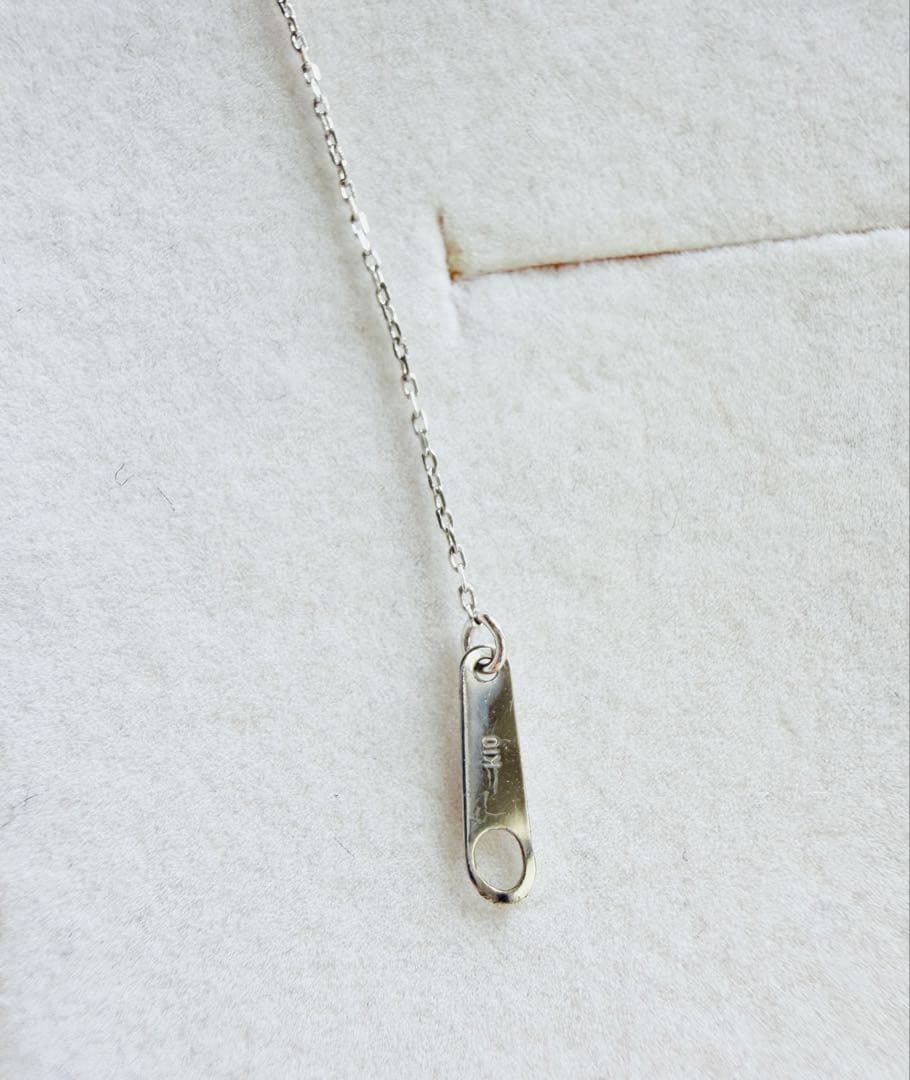 カナル4°C K10フラワーモチーフ　ホワイトゴールドネックレス　花