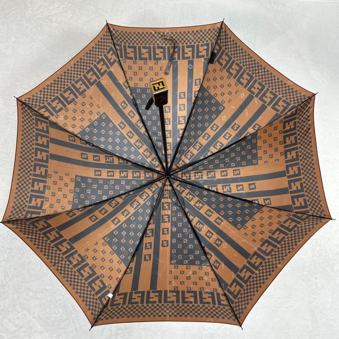 I327 新品未使用 FENDI フェンディ 折りたたみ傘 ブラウン レディース