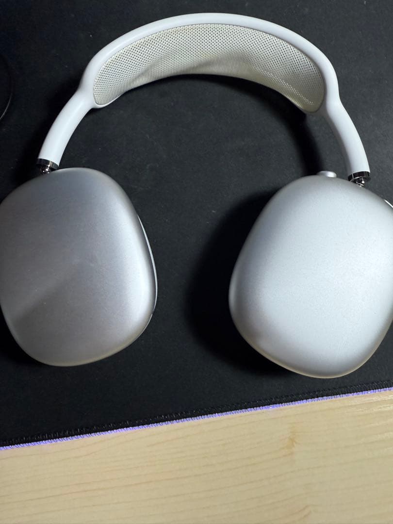 AirPods MAX シルバー　中古