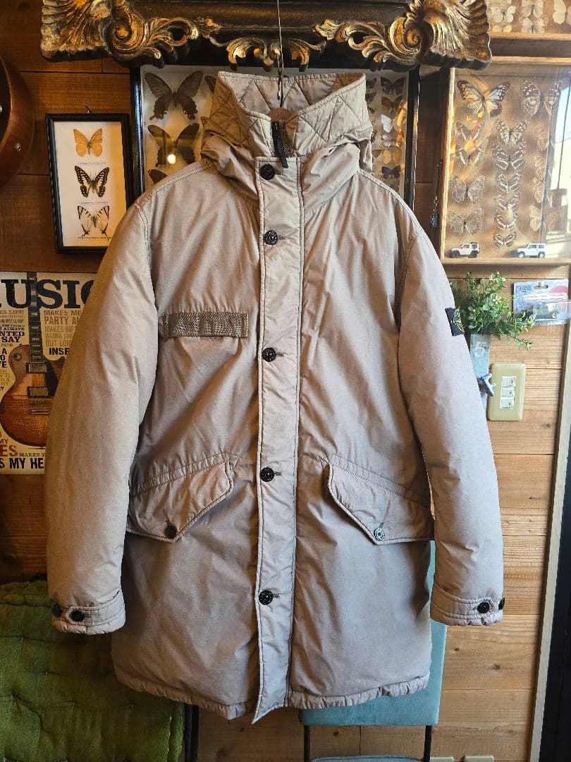 Stone  ベージュ ダウンジャケットXL