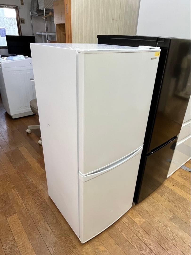 #61 2ドア アイリスオーヤマ 2023年 142L IRSD-14A-W