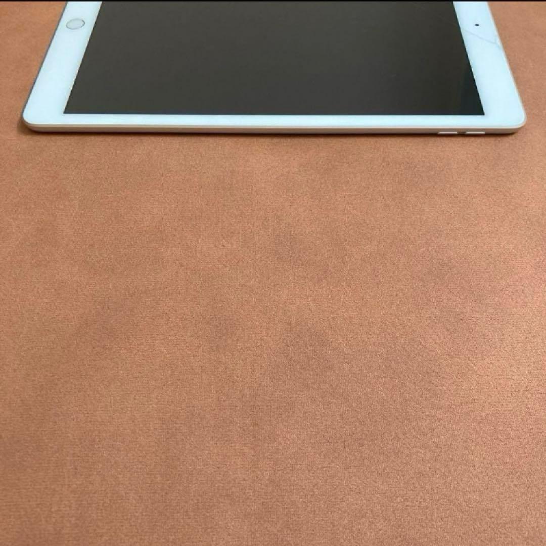 お*ん様 美品ーiPad8 32Gバイト　Wi-Fi接続