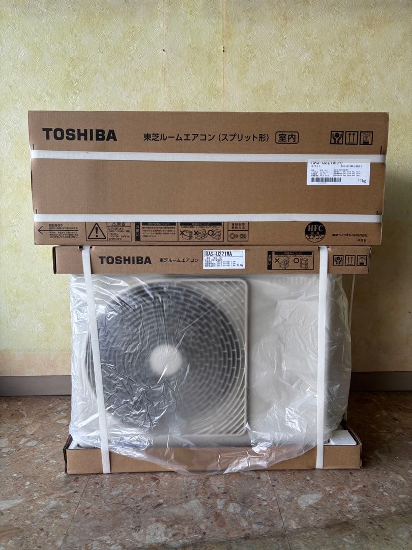 東芝　エアコン　RAS-U221M(6畳用) 2025年製