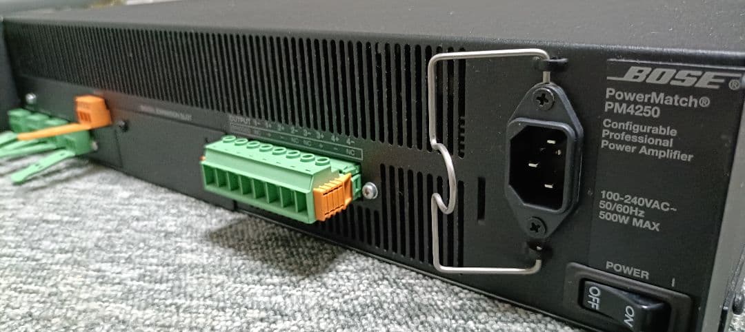 パワーアンプ BOSE PowerMatch PM4250