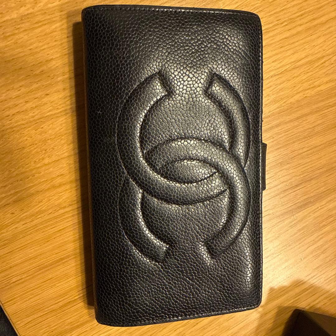 U*a様 CHANEL ブラック キャビアスキン 長財布