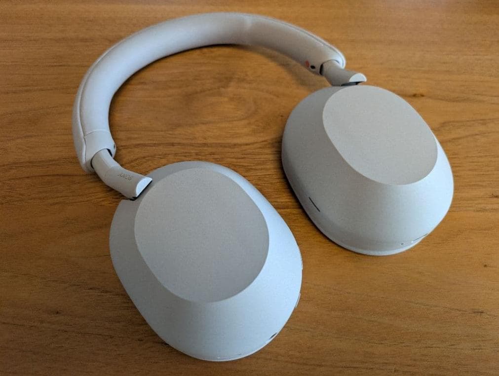 WH1000XM5 ホワイト