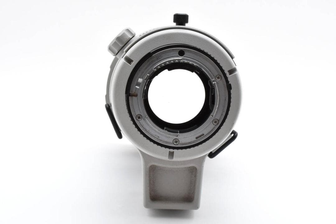 NIKON ED AF-S NIKKOR 300mm F2.8 D ライトグレー