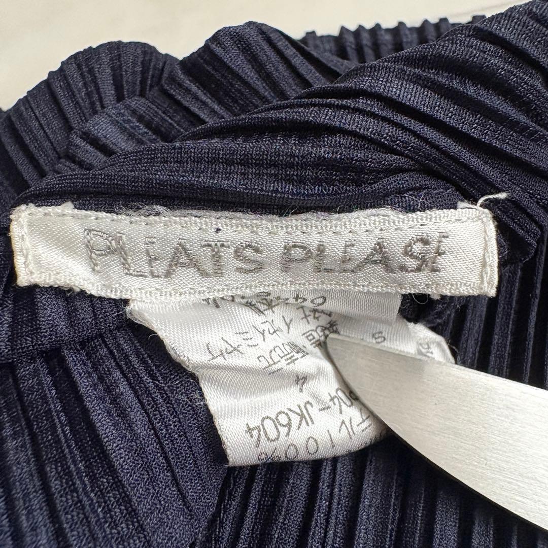 PLEATS PLEASE プリーツ ハイネック長袖 ネイビー 4 伸縮トップス