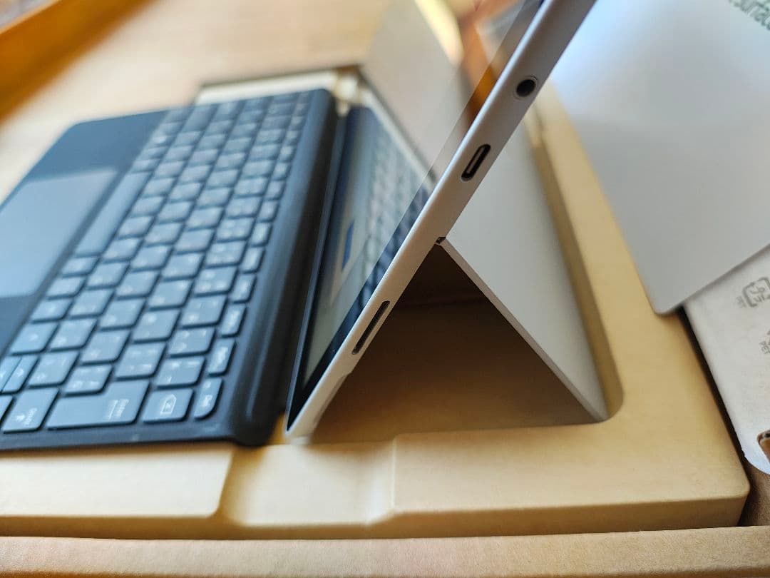 Microsoft Surface Go 3 128GBSSD　バッテリ95%