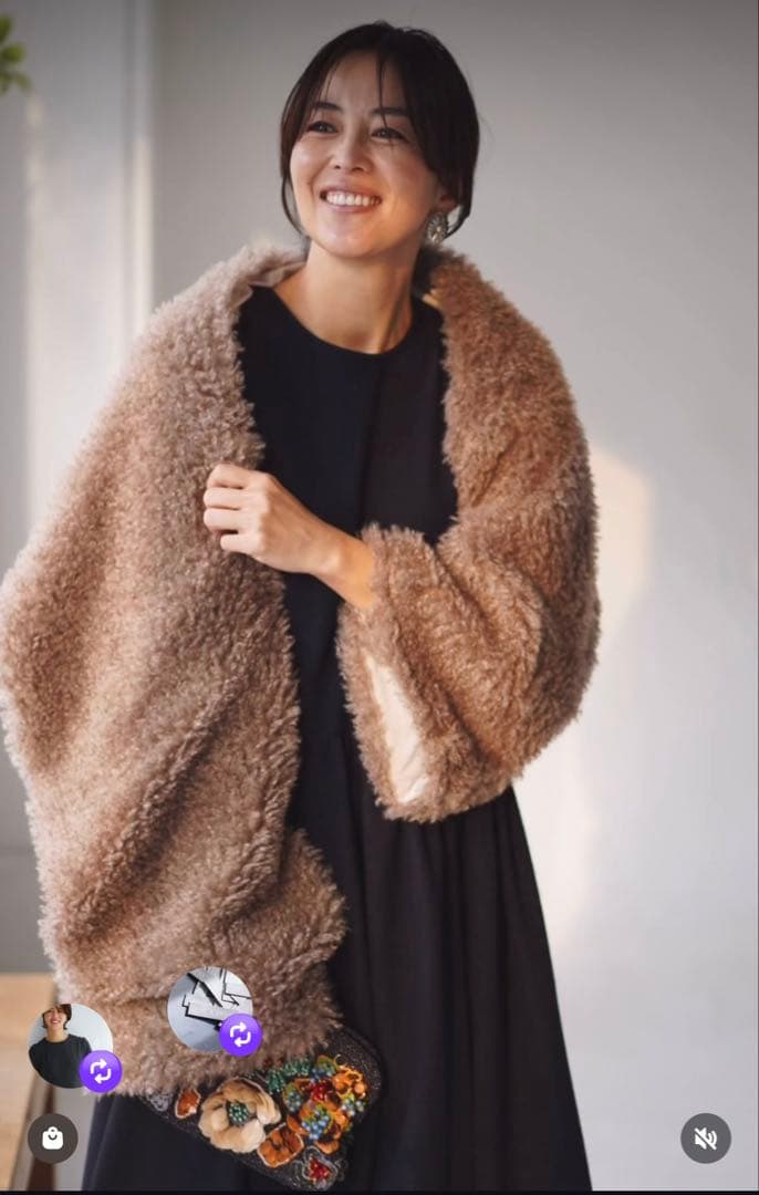 新品未使用　the9shop far wrap me グレージュ