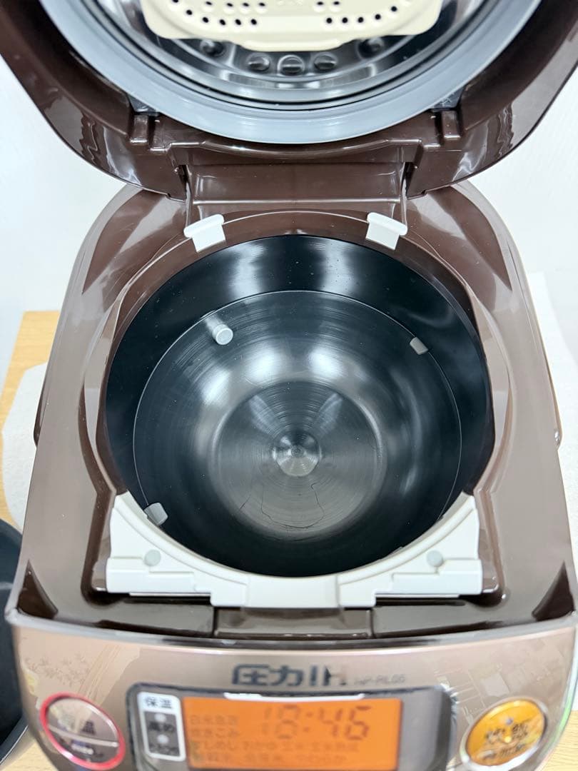 象印 Zojirushi 圧力IH炊飯器 NP-RL05（3合炊き）2019年製