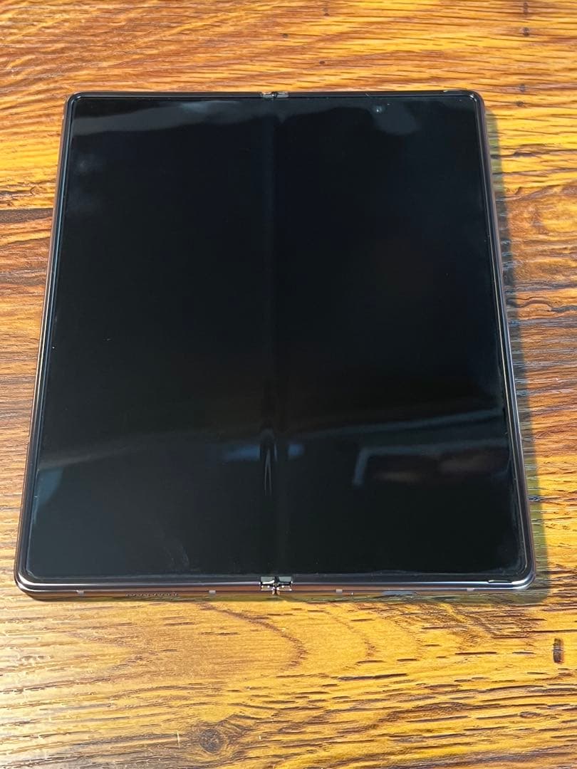 Galaxy Z Fold 2 5G au版 ブロンズ 256GB