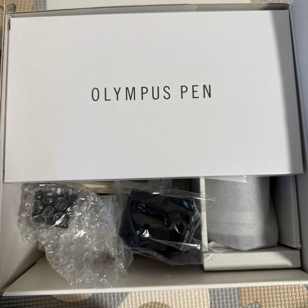 オリンパス　　pen e pl8 カバー　バッテリー　充電器　レンズ　カメラ