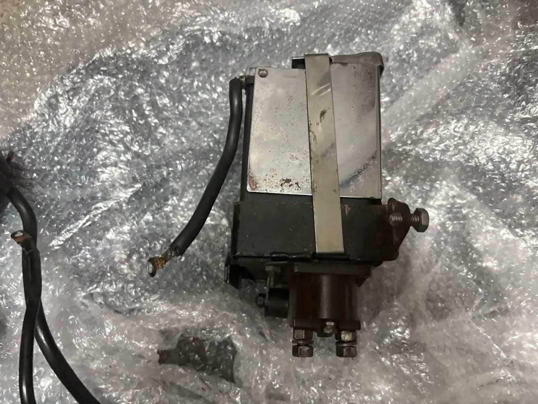 ショベル　カバー・セルリレー付き