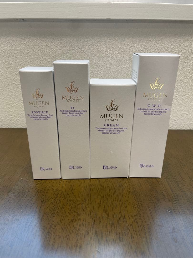 ⚪︎MUGEN 夢幻の舞 エッセンス・化粧水・クリーム・洗顔料　スキンケア セット