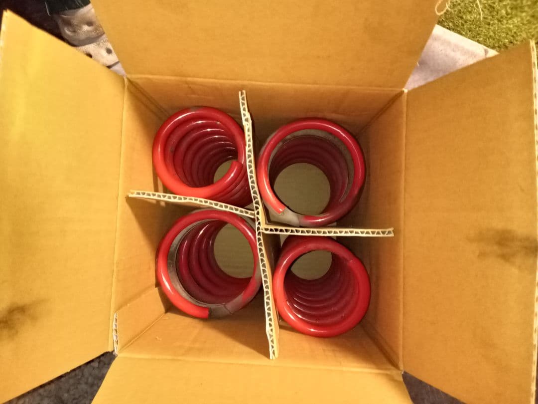 ハイゼットカーゴ　サンバーバン 車高アップSUSTEC スプリング tanabe