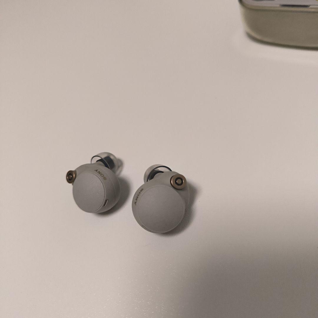 イヤホン Sony WF-1000XM4