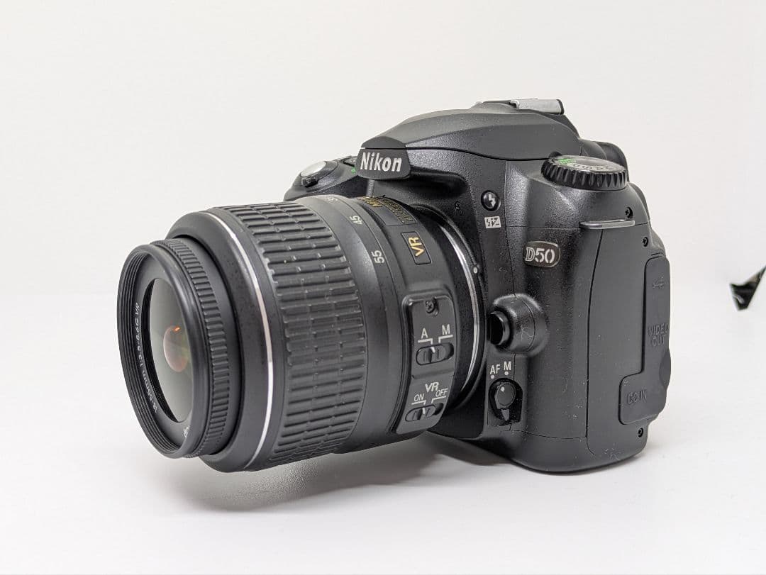 2月3日限定価格♪Nikon D50 AF-S 18-55mm VR セット