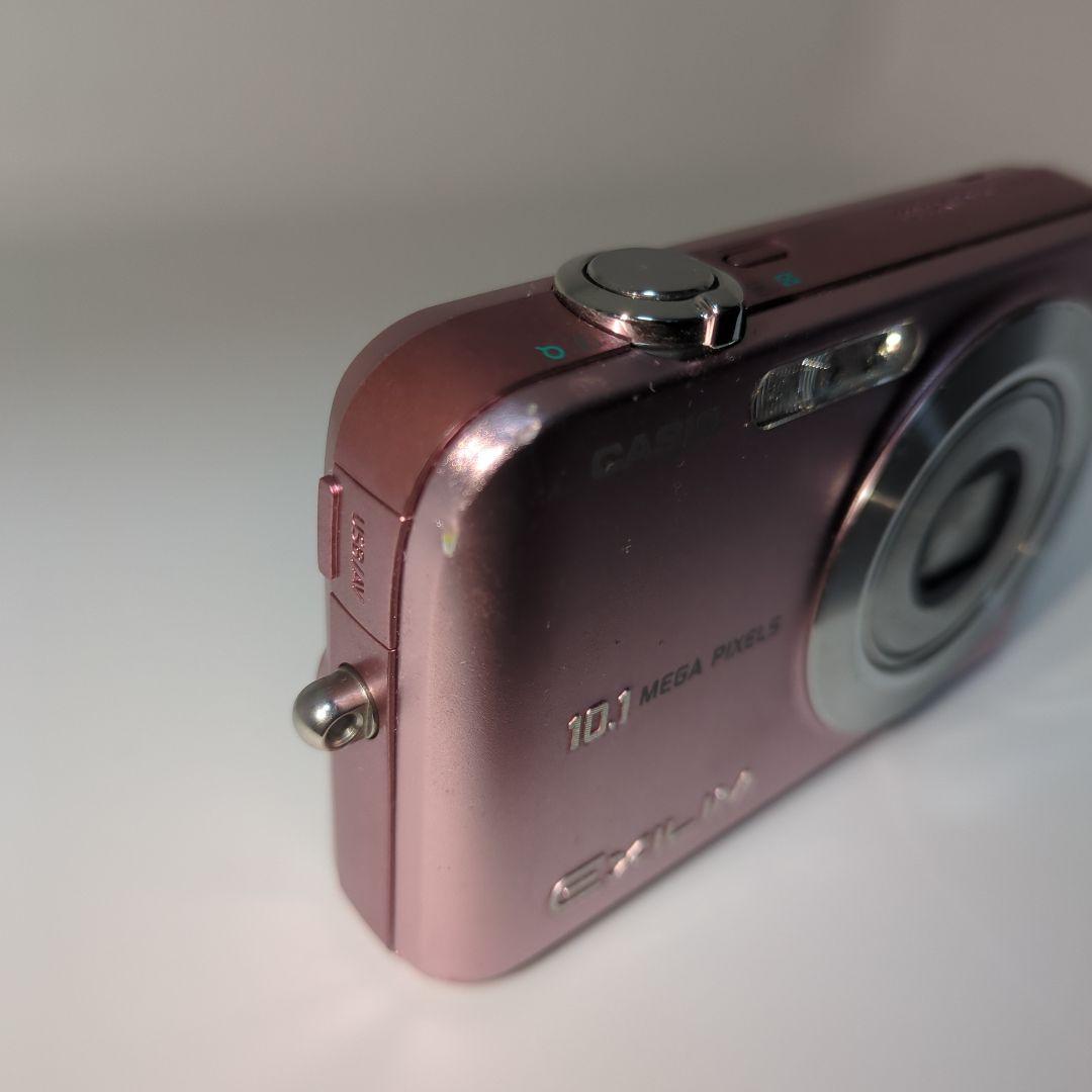 CASIO EX-Z1050 コンパクトデジタルカメラ