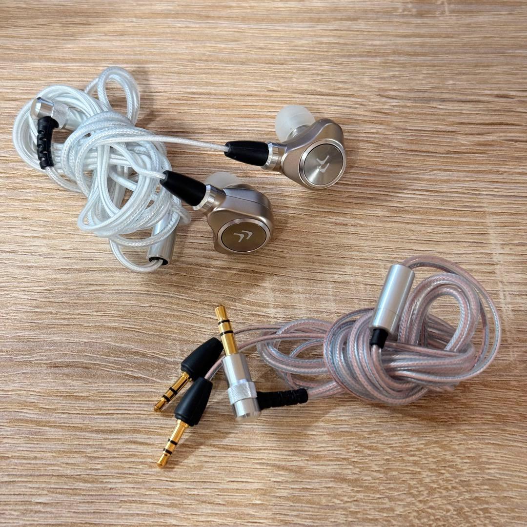 アルティオ artio CR-V1