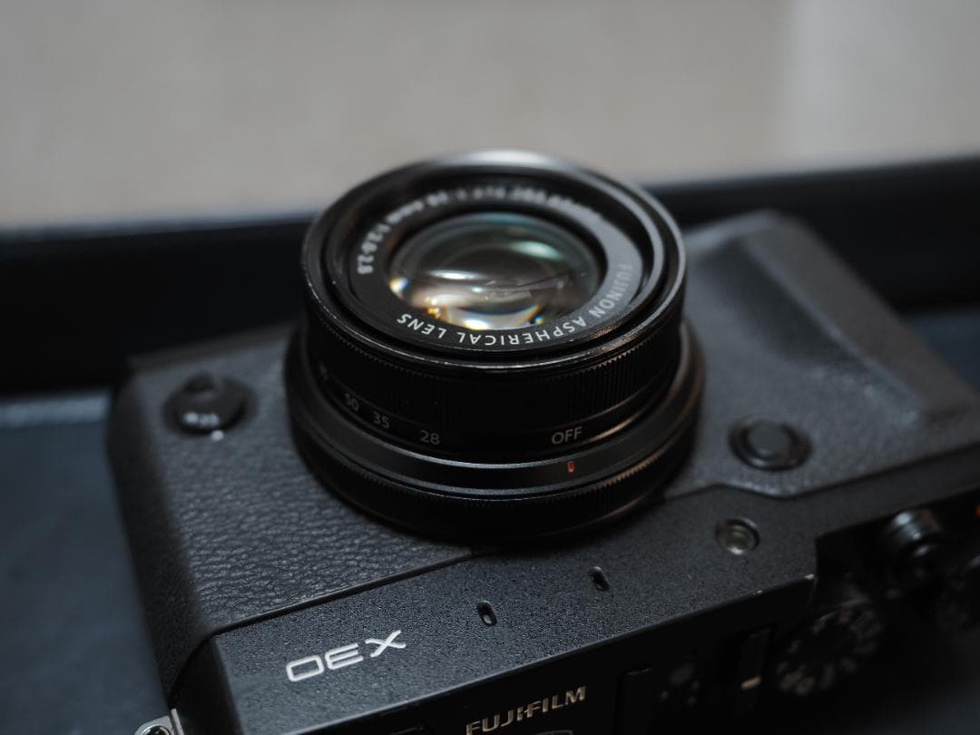 FUJIFILM フジフィルム X30