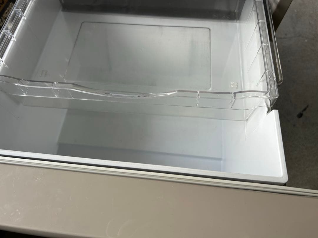 HITACHI 315L R-K320HVL 左開き　ライトブラウン