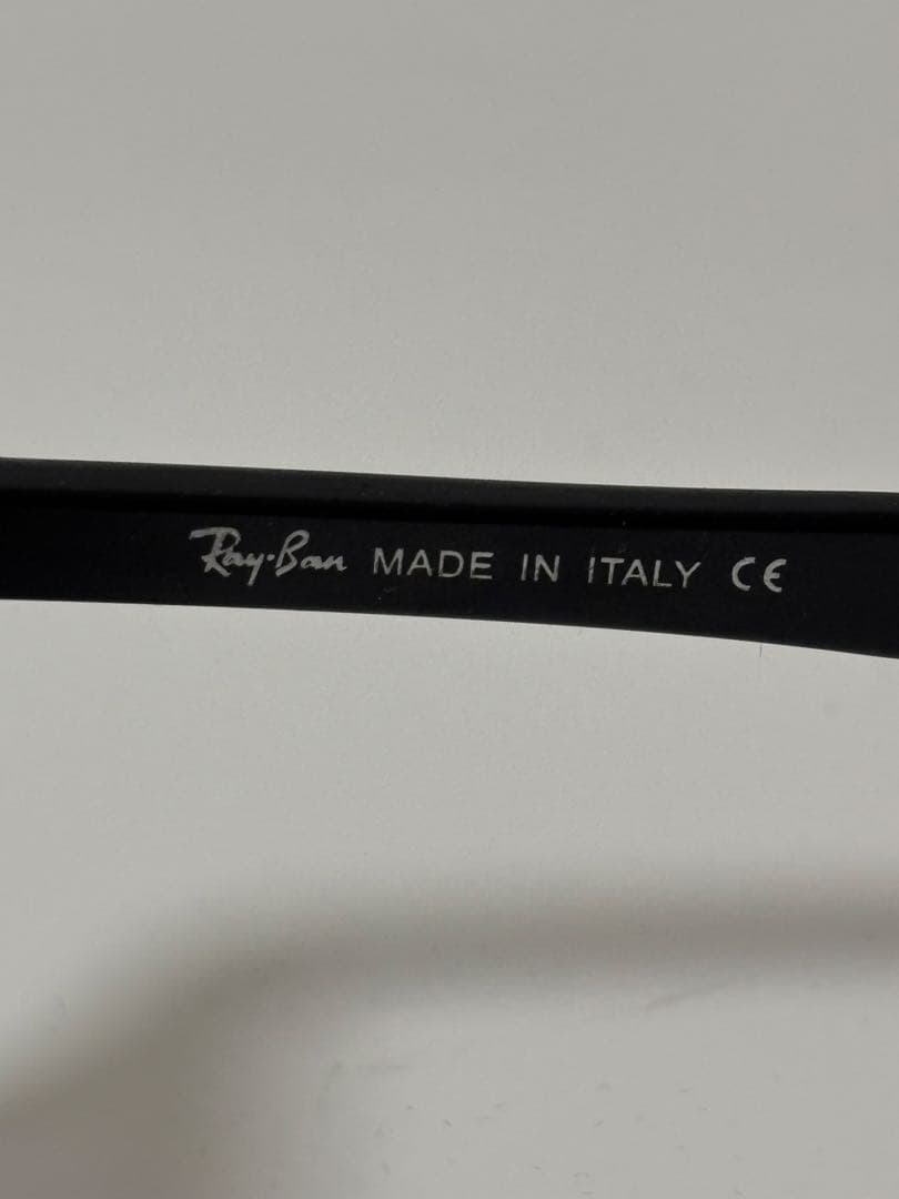 極美品◼︎Ray-Ban レイバン RB4306 パープルレンズ ブラックラウンド