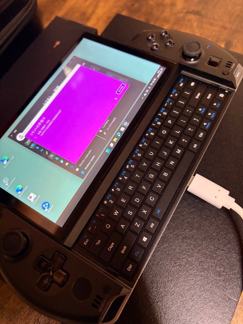 美品　GPD WIN4 32GB 1TB
