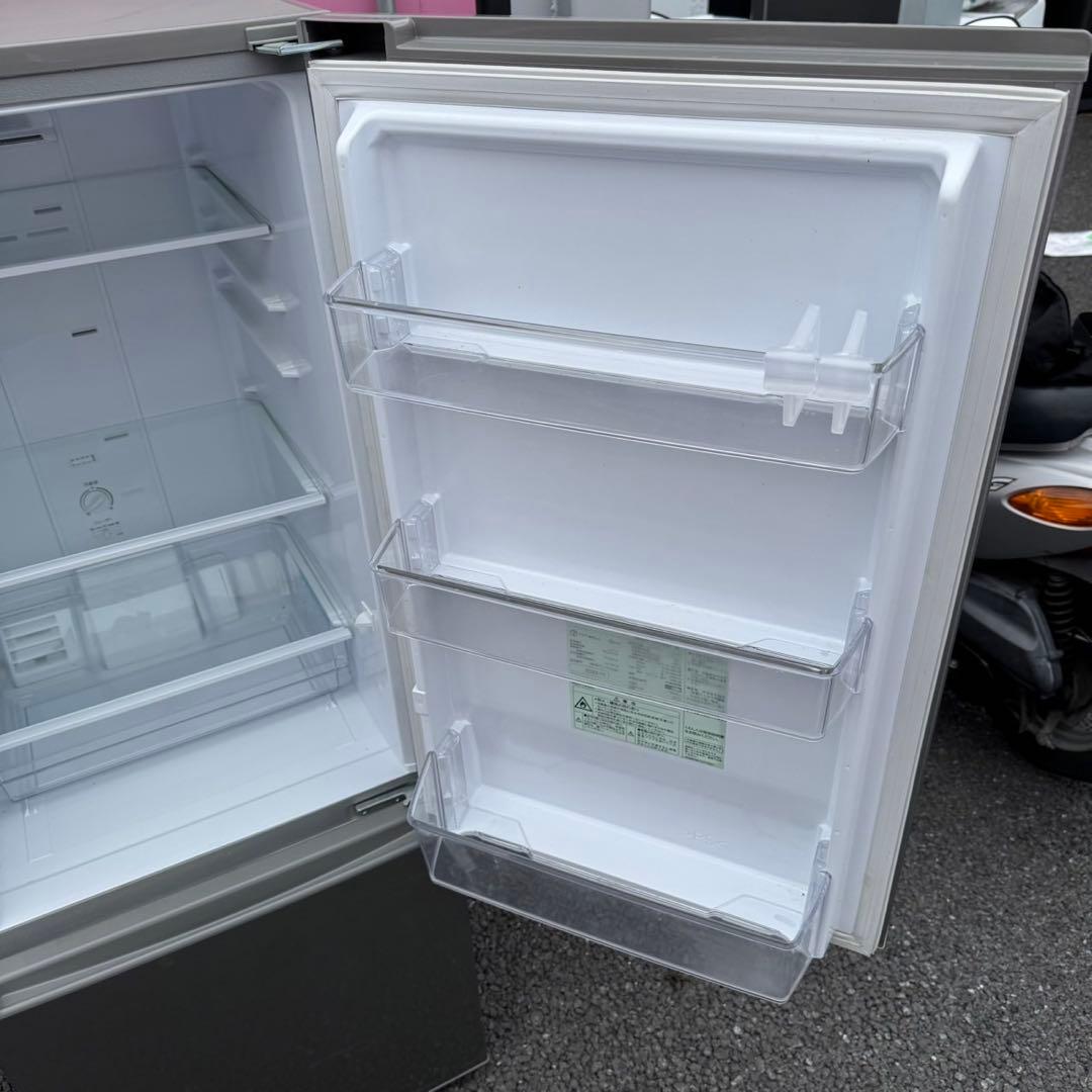 【608】2023年製　アクア　冷蔵庫　200L 送料取付無料