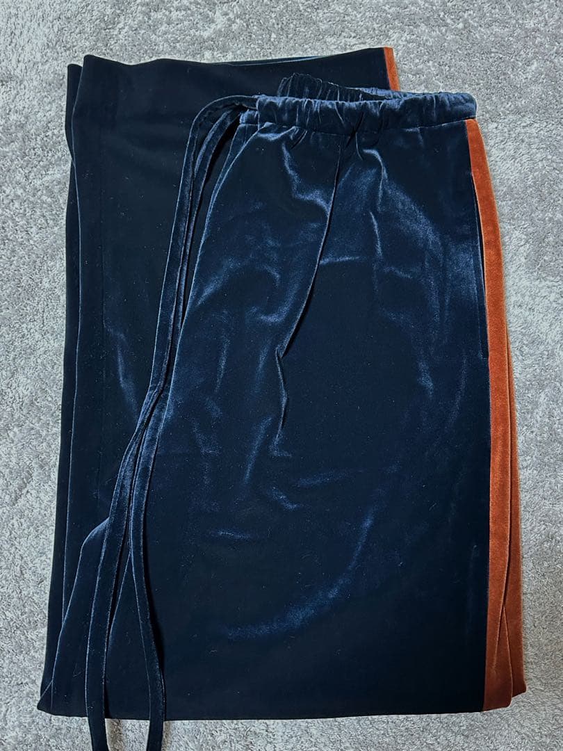 roku 6 パンツ　ベロアパンツ　ベロア　ラインパンツ