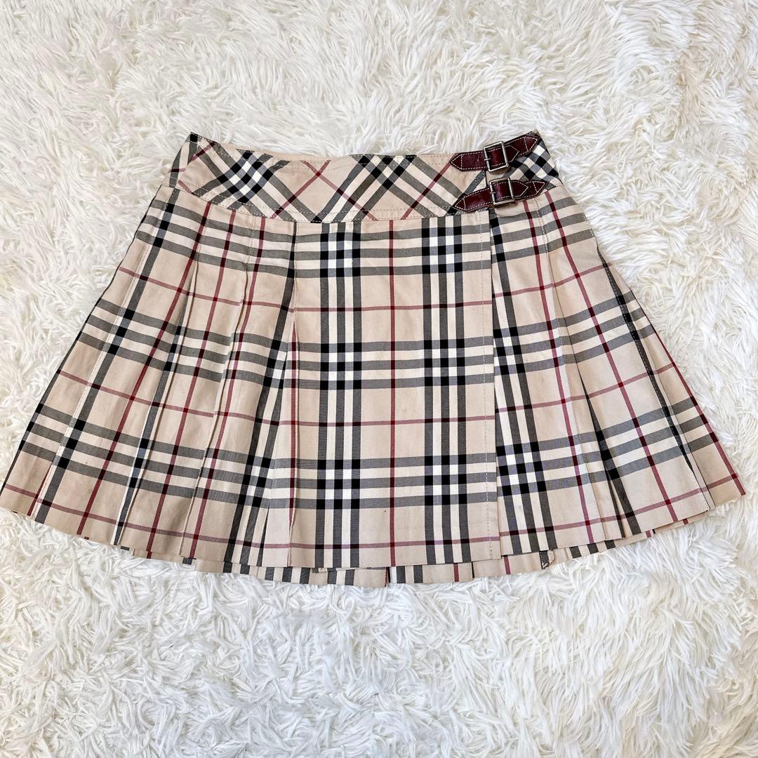 バーバリーブルーレーベル プリーツミニスカート ノバチェック 革ベルト