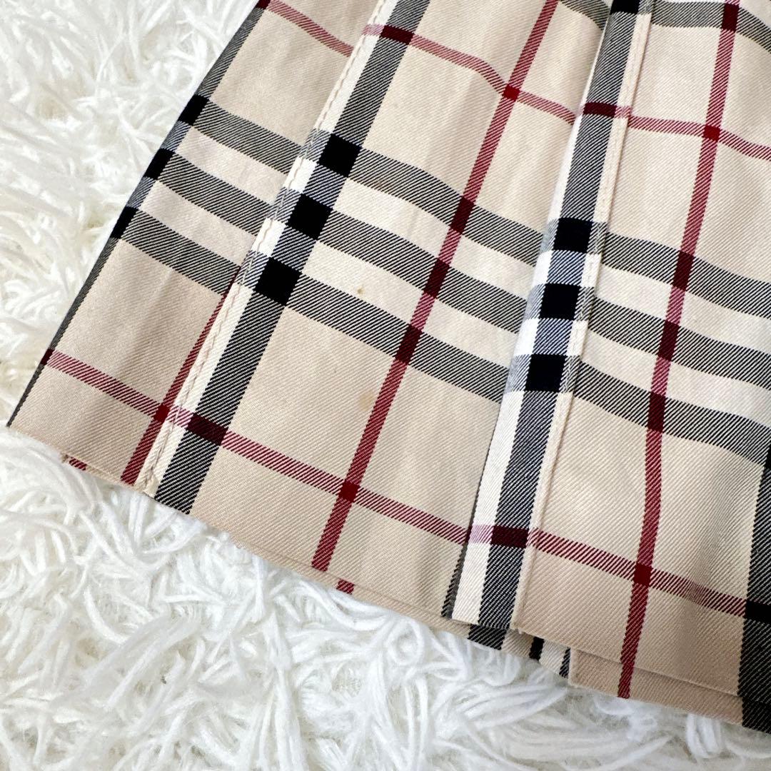 バーバリーブルーレーベル プリーツミニスカート ノバチェック 革ベルト