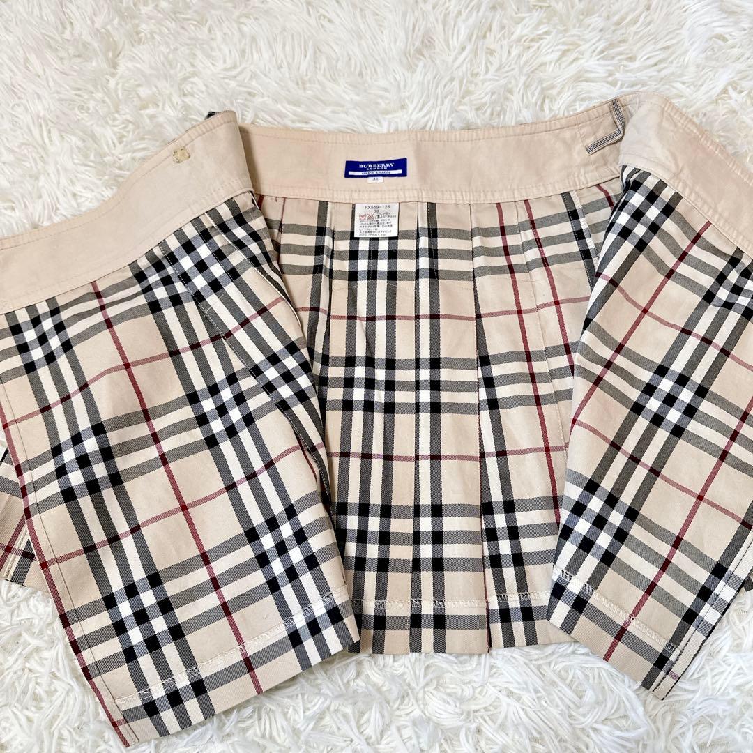 バーバリーブルーレーベル プリーツミニスカート ノバチェック 革ベルト