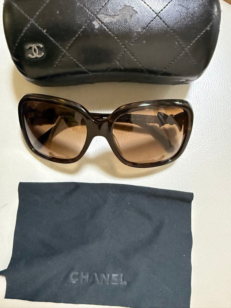 CHANEL サングラス　リボン　ブラウン
