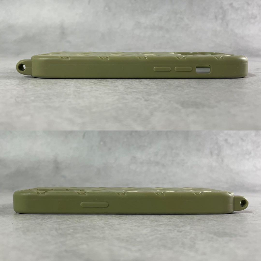 ボッテガヴェネタ　イントレチャート　iPhoneケース　iPhone15PRO