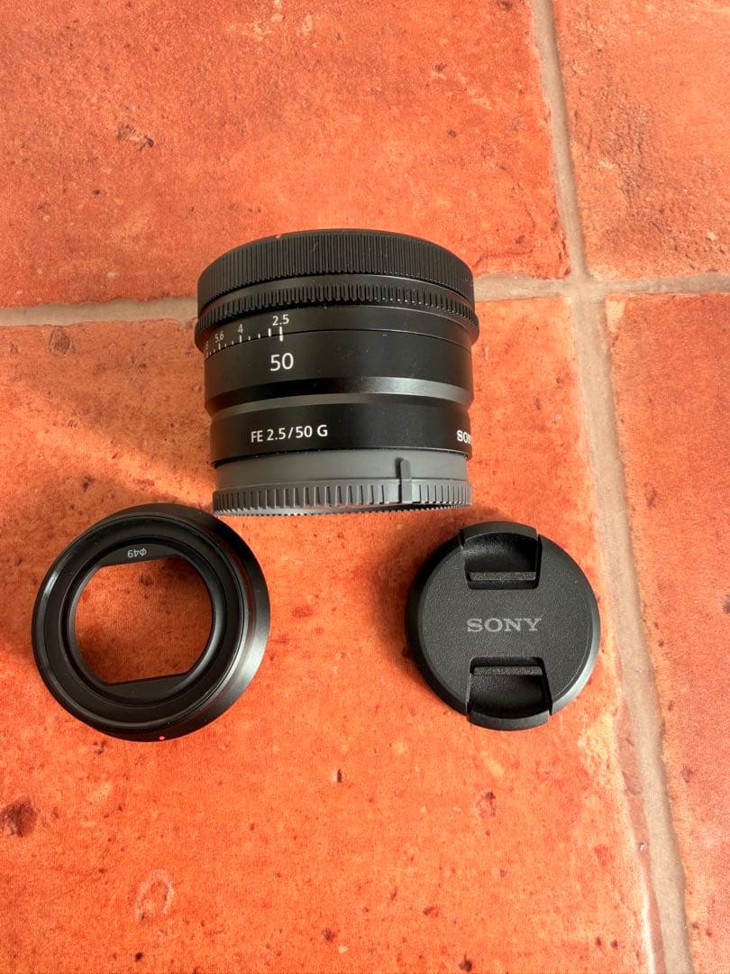 SONY FE 2.5/50 G レンズ