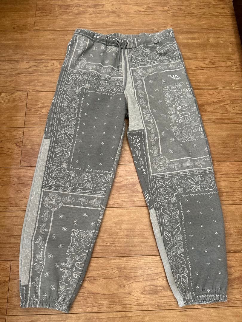 RVCA ルーカ　ペイズリー　セットアップ　Lサイズ