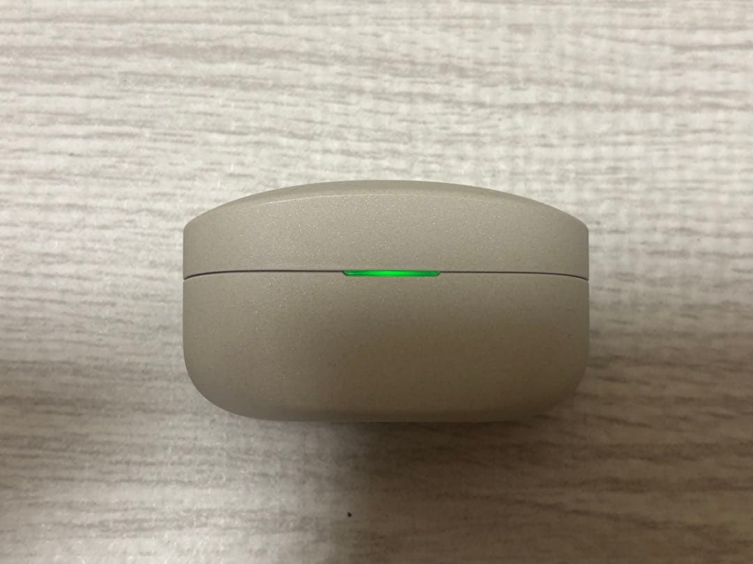 SONY WF-1000XM4 ワイヤレスイヤホン パッケージ 充電ケース付き