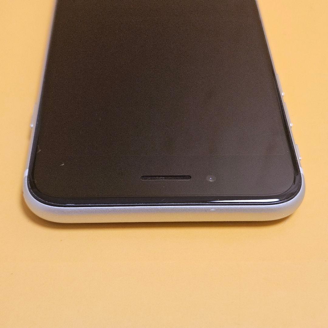 iPhone SE2 64GB｜24時間以内発送#704