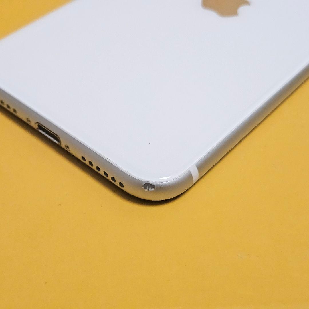 iPhone SE2 64GB｜24時間以内発送#704
