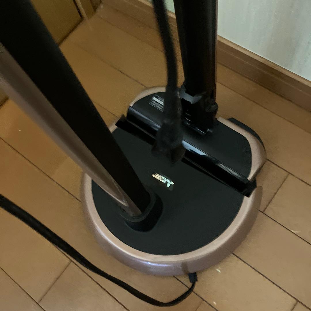 ゴ*太様 三菱 コードレススティッククリーナー HC-JM2X-D 2021年製