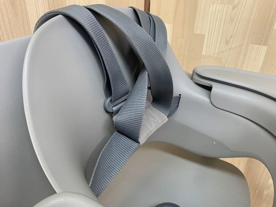 サイベックス　レモ　子ども用チェア