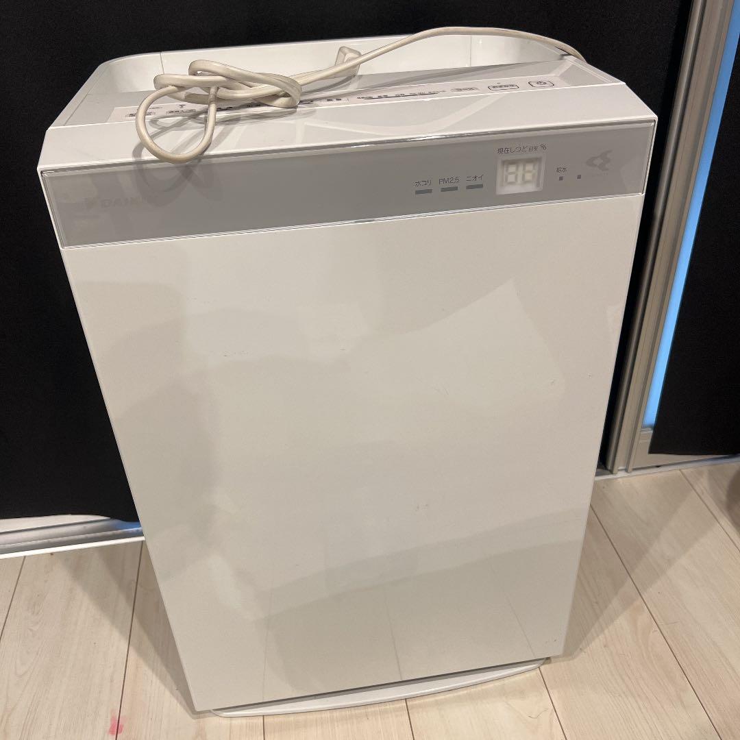 ダイキン　★大人気★ 空気清浄機　MCK70W-W