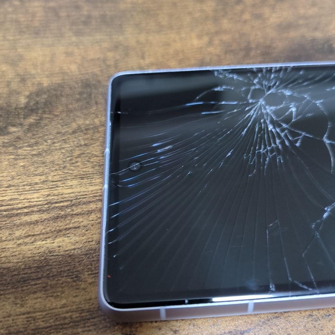 Google Pixel 7a ホワイト 画面割れあり 128GB