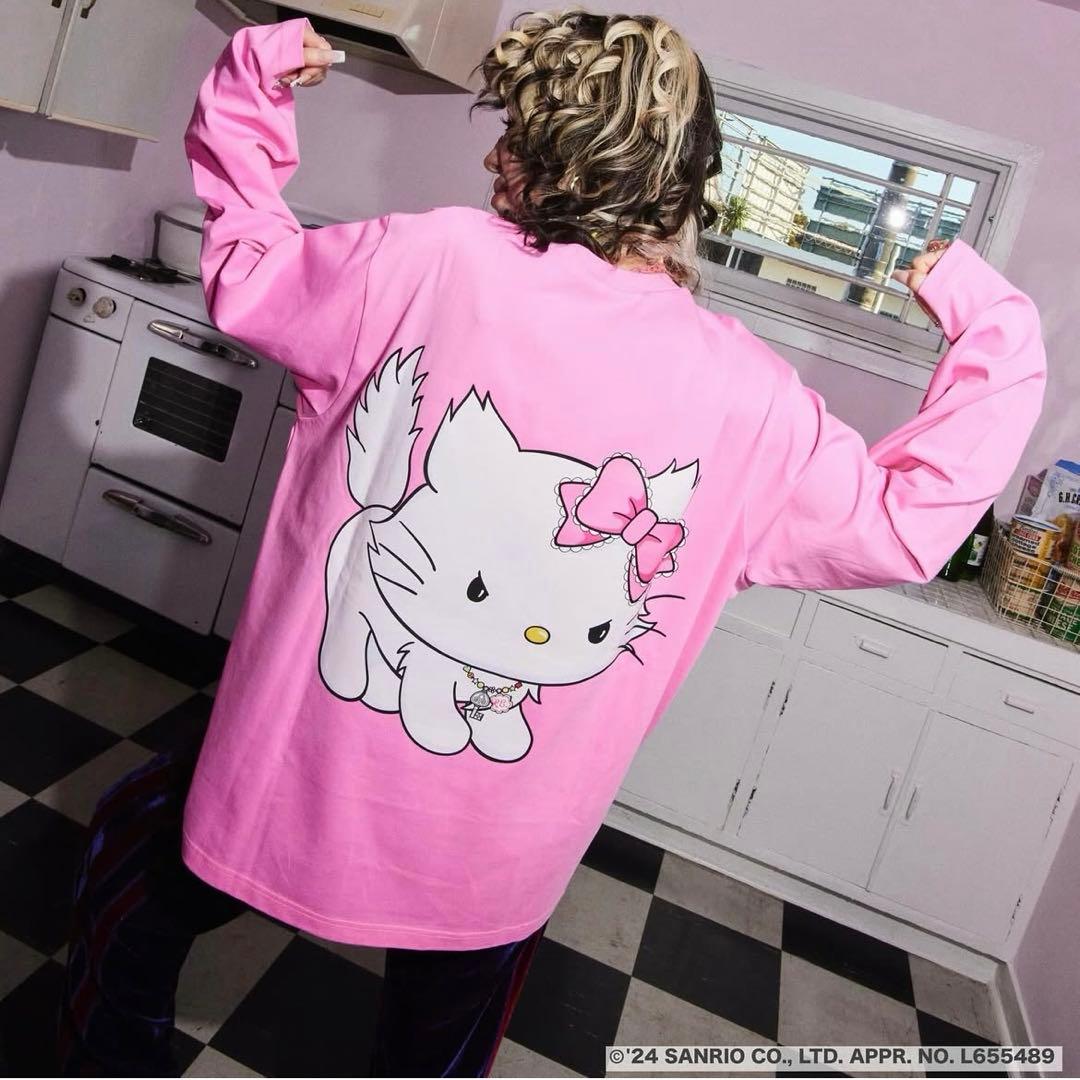 仲里依紗 RE. アールイードット チャーミーキティロングTシャツ(ピンク)